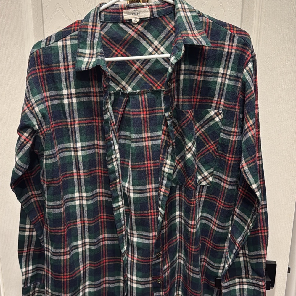 Women’s Green Plaid Shirt